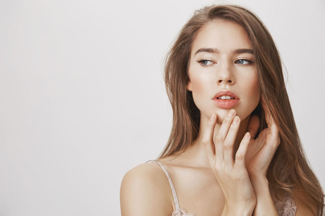 Top 5 întrebări frecvente despre augmentarea buzelor cu acid hialuronic
