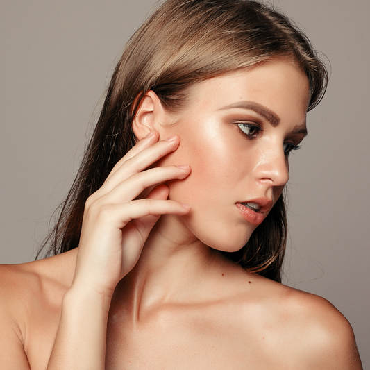 Tratament Profhilo Structura pentru Bio-remodelare Facială și Lifting Natural Fără Volumizare