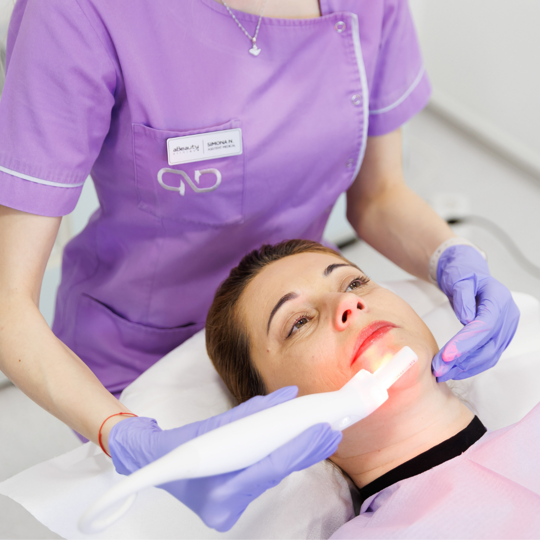Tratament Facial DermoVisage de Rejuvenare Noninvazivă pentru Orice Tip de Ten