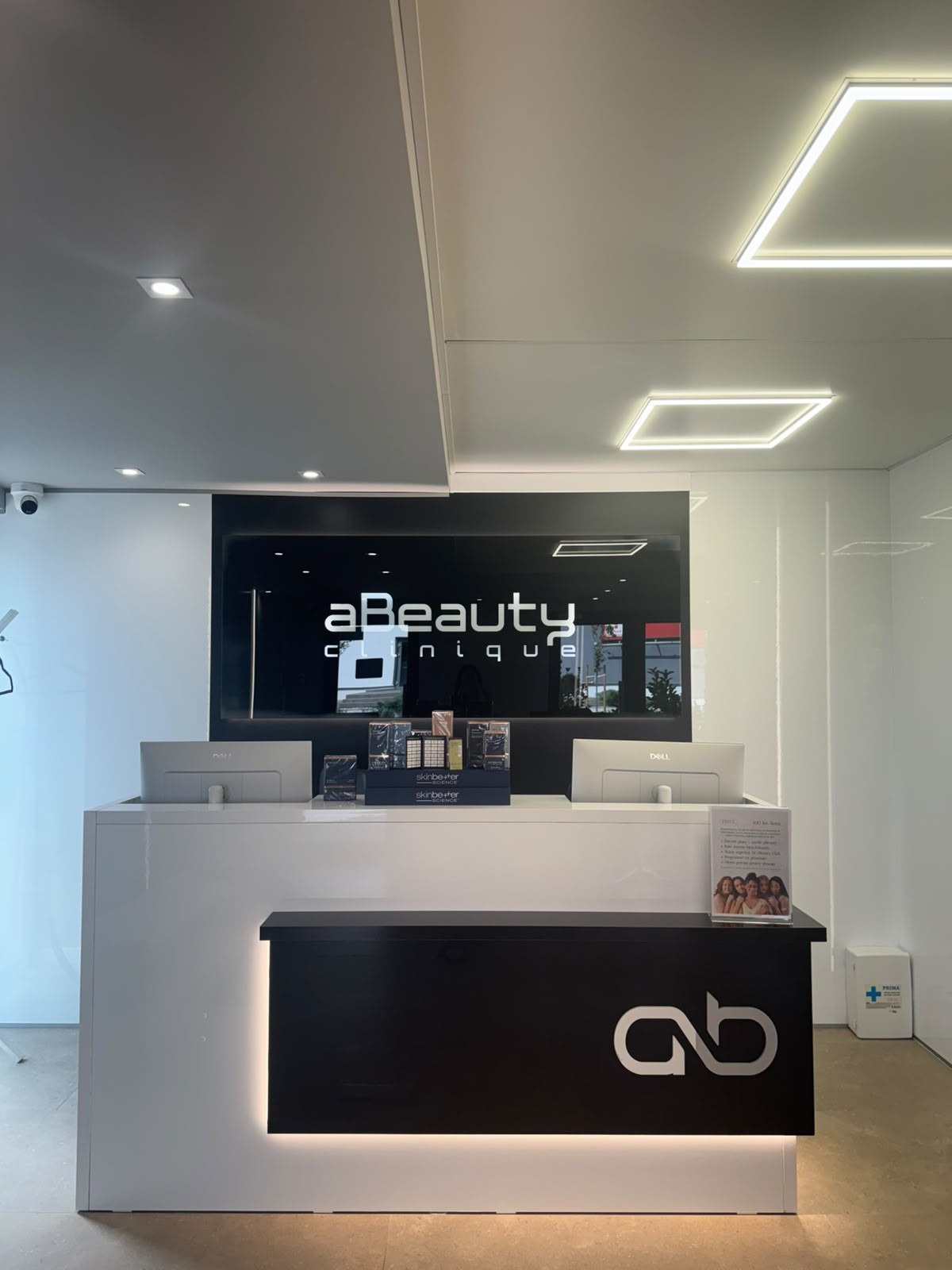 Recepția clinicii aBeauty Clinique ® București Tei, Str. Ramuri Tei 12, Sector 2